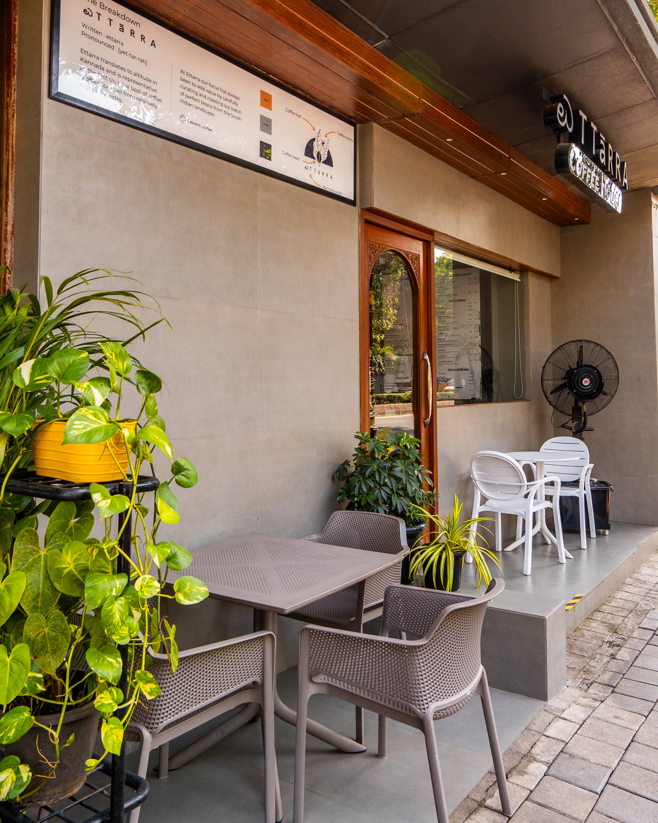 all day breakfast, breakfast restaurants, breakfast cafes, breakfast spots, brunch places - Ettarra Coffee House - img1