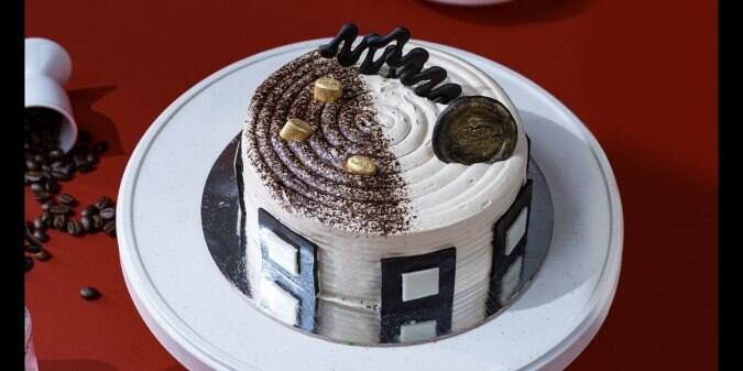 HANGOUT CAKES & MORE, Mumbai - Happy Dream Society Shop No 8 - B 33rd Rd  Opp Icici Bank Linking Road Off Linking Rd, Bandra West - Restaurant  Reviews & Phone Number - Tripadvisor