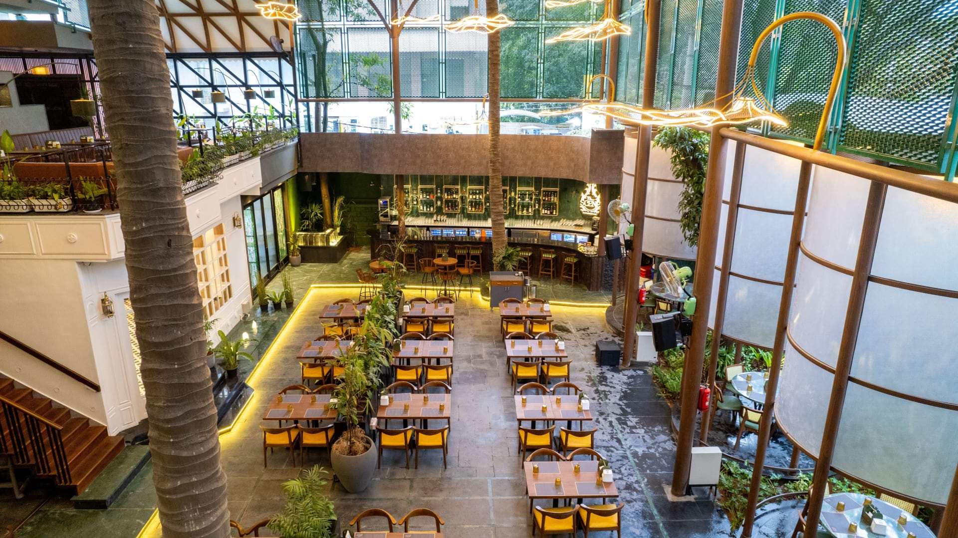 Restaurant image