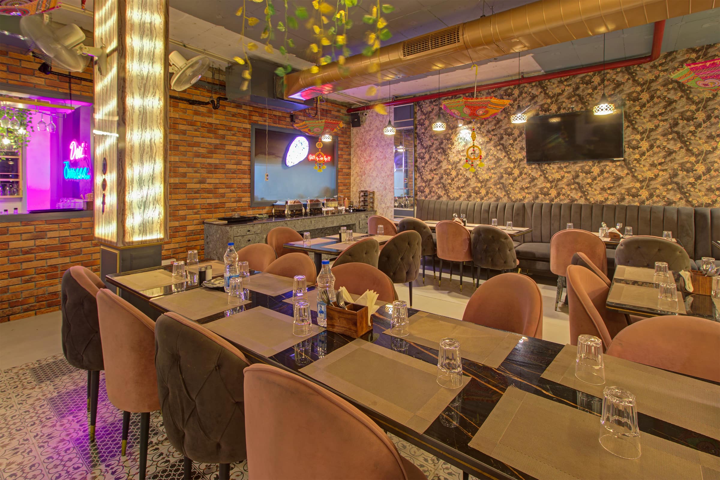 Restaurant image