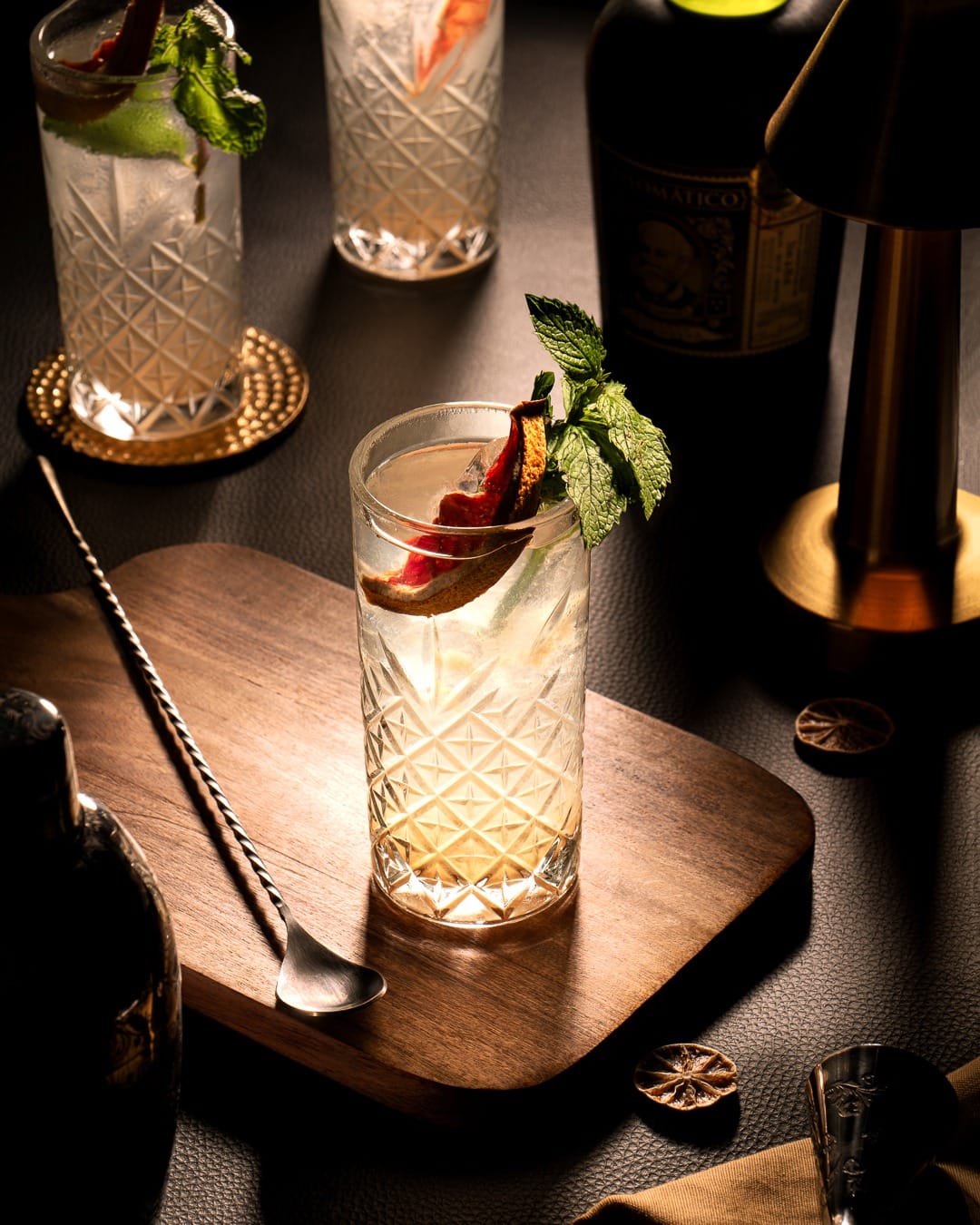 bars near me, wine, pubs near me, breweries near me, rooftop bars, rooftop bar near me, cocktails near me, sky bar, sangria, craft beer - Zura - img5