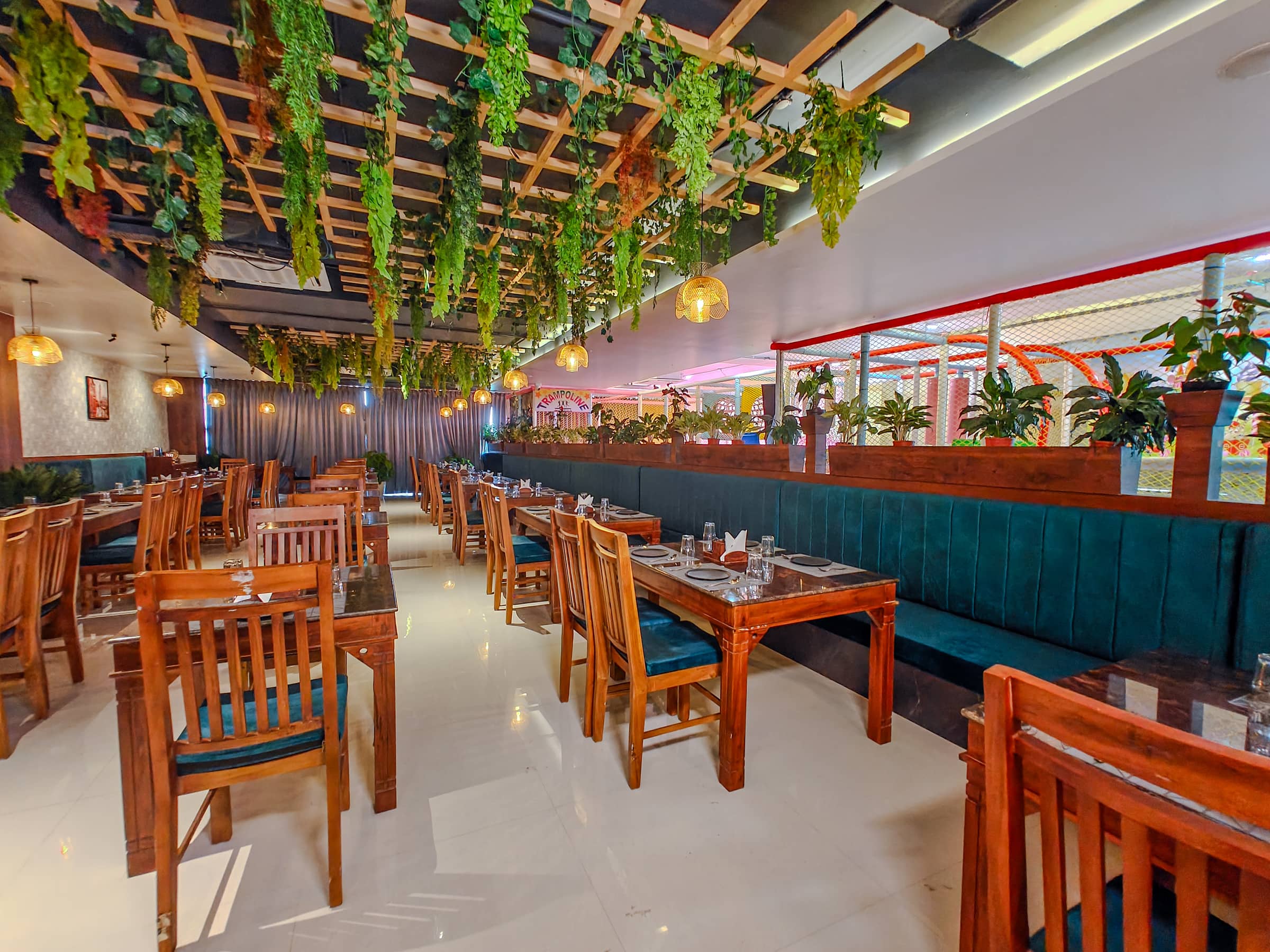 birthday restaurants, birthday celebration places, birthday party restaurants, birthday dinner, birthday brunch, celebration restaurants, party restaurants, group dining, private dining - Auspice - img3