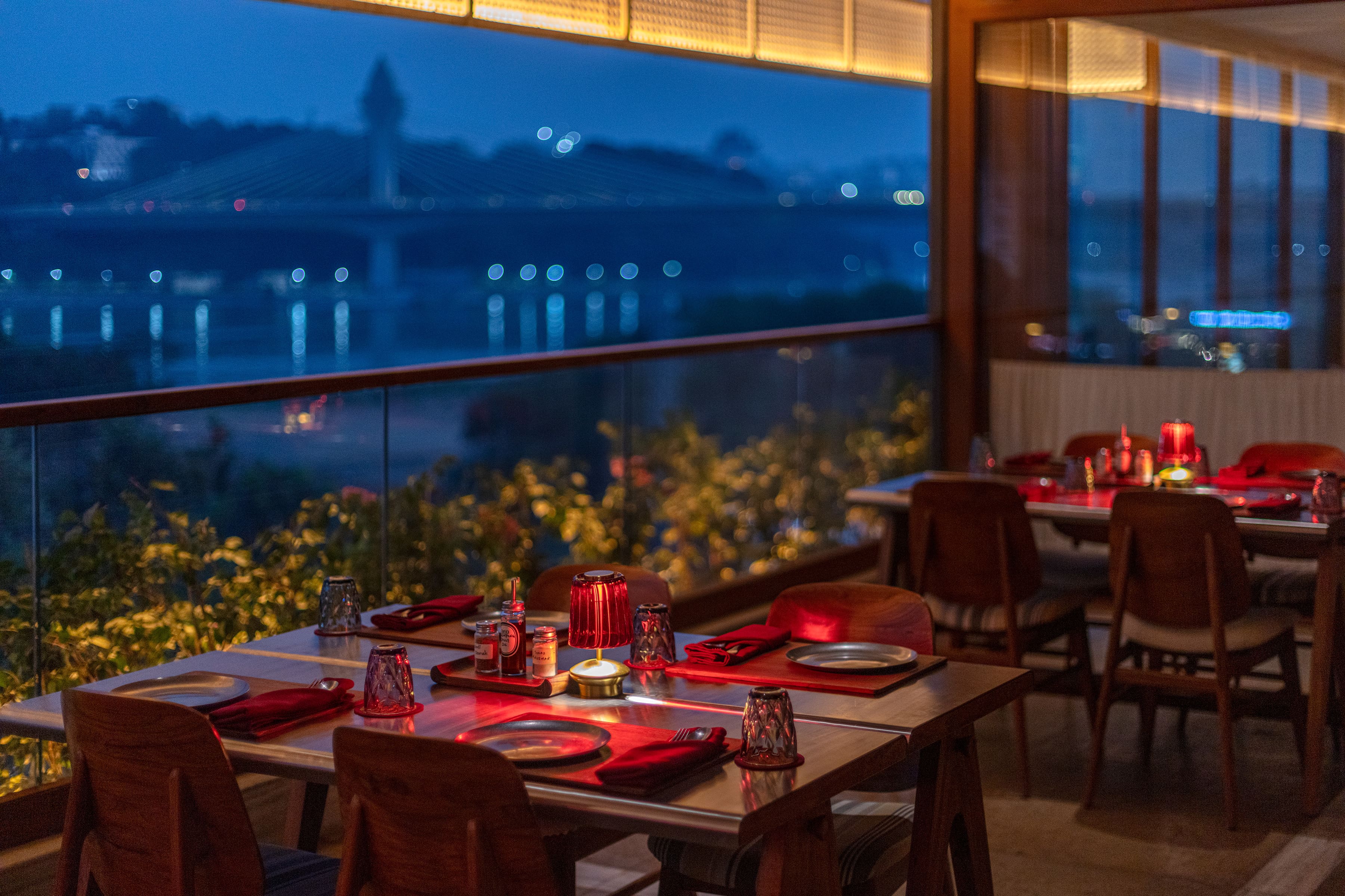 Restaurant image