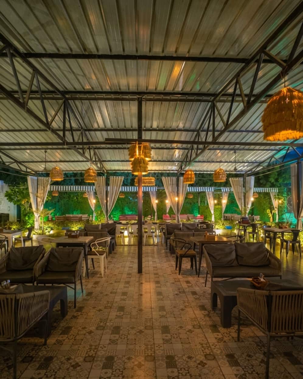 Restaurant image