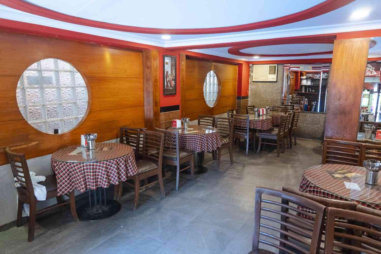 Restaurant image
