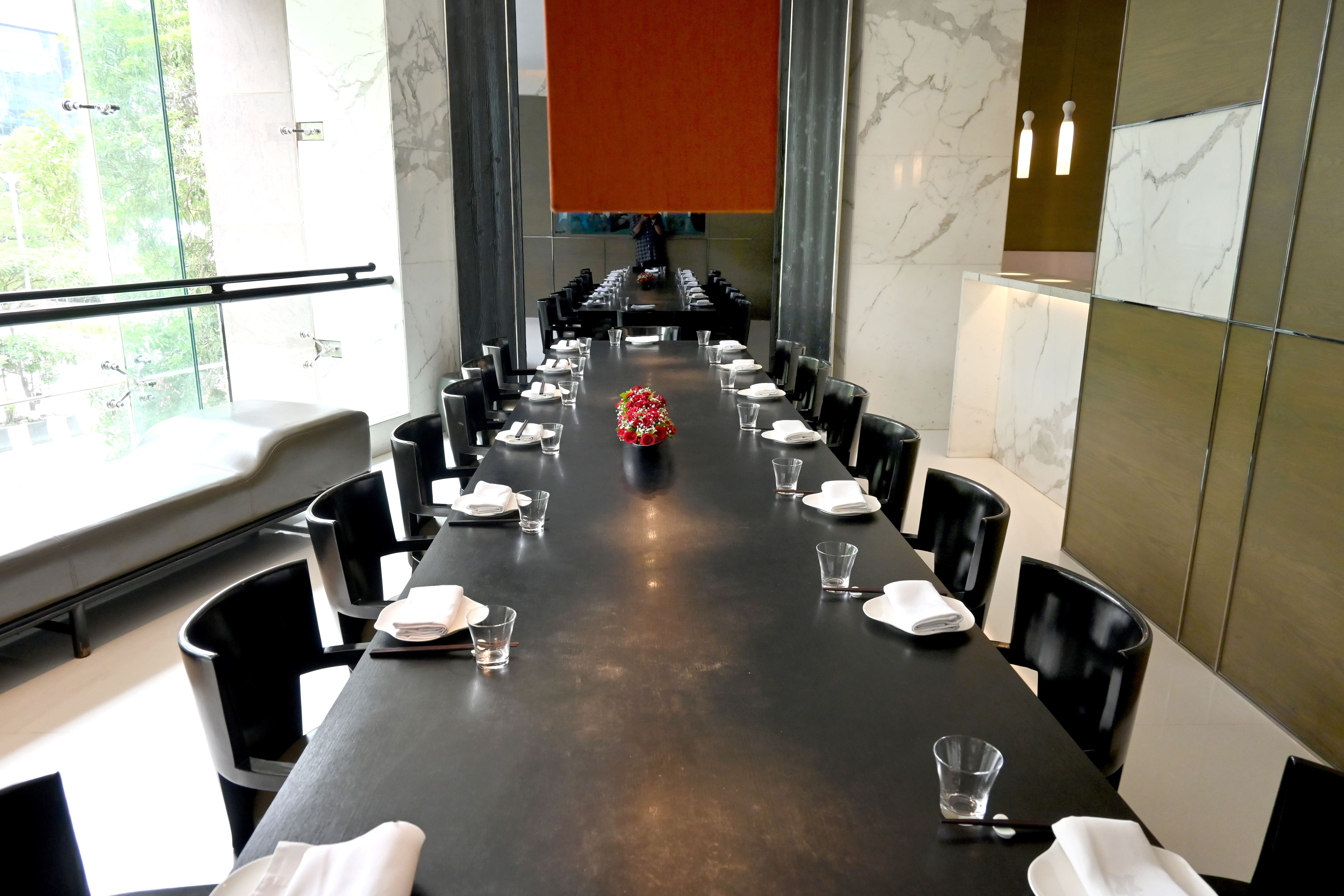luxury dining, fine dining, luxury restaurants, premium restaurants, upscale restaurants, five star restaurants, gourmet restaurants - Yauatcha - img1