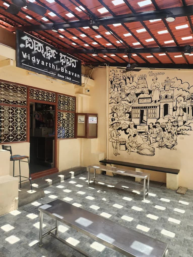 quick breakfast, breakfast before work, early breakfast near me, breakfast restaurants near me, breakfast spots - Vidyarthi Bhavan - Since 1943 - img3