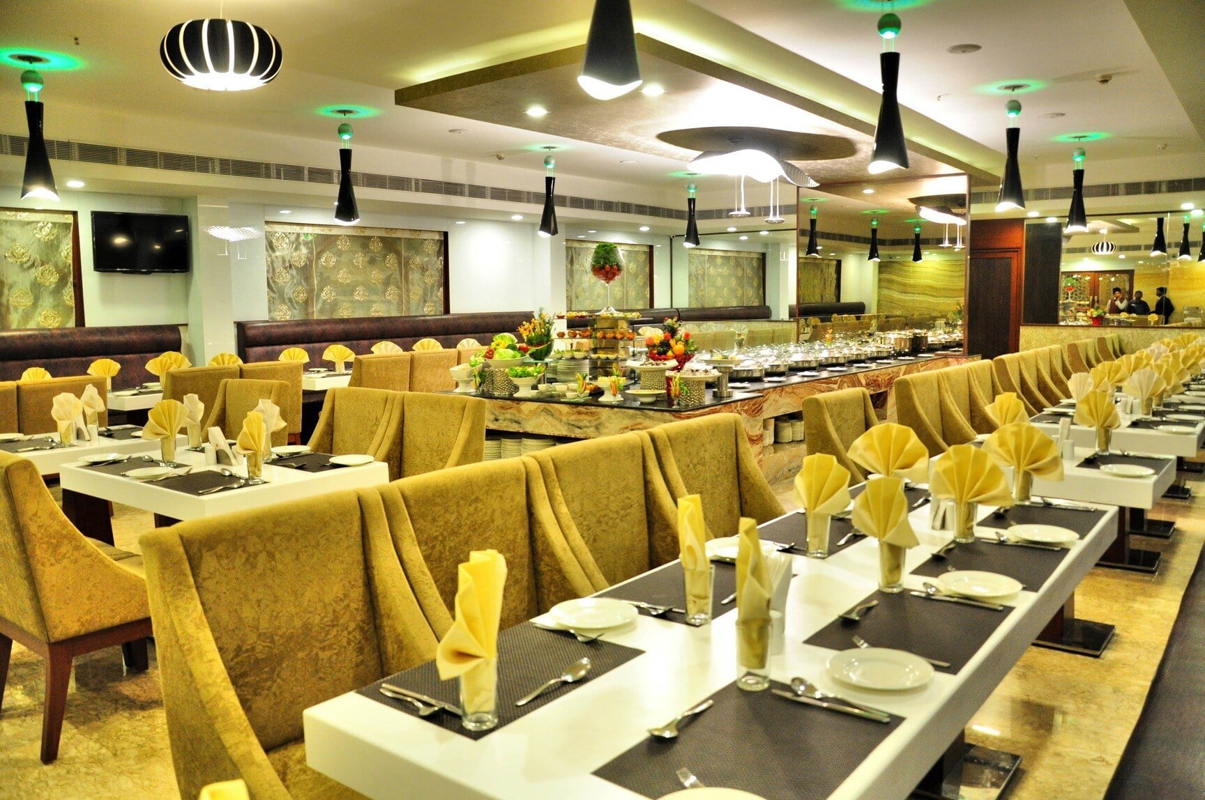 24 hour restaurants, restaurants open 24 hours, 24x7 restaurants, late night restaurants, 24 hour food - Quintessence - Hotel Raj Park Chennai - img1