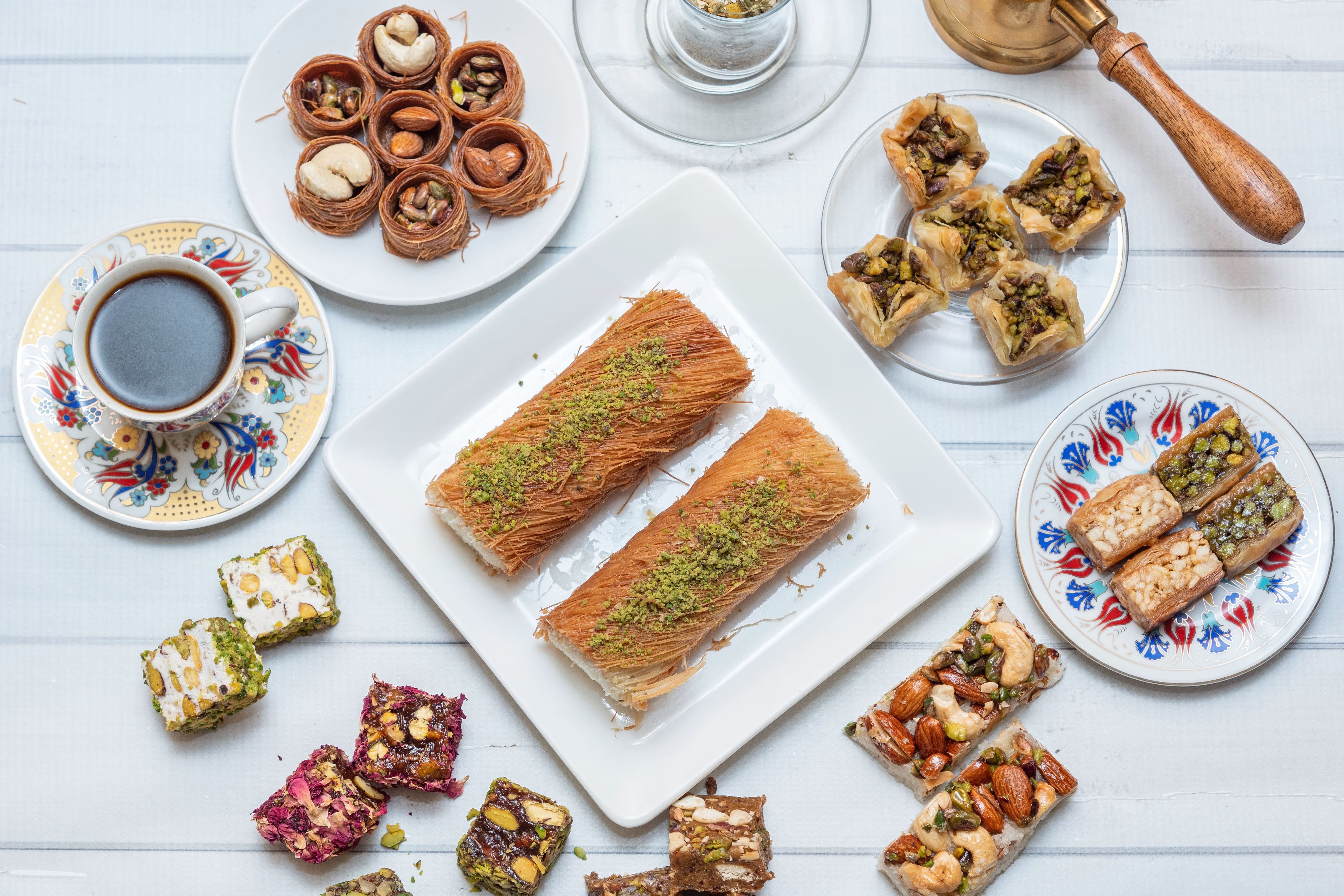 Falafel, Kunafa, Baklava - Kunafa - img3