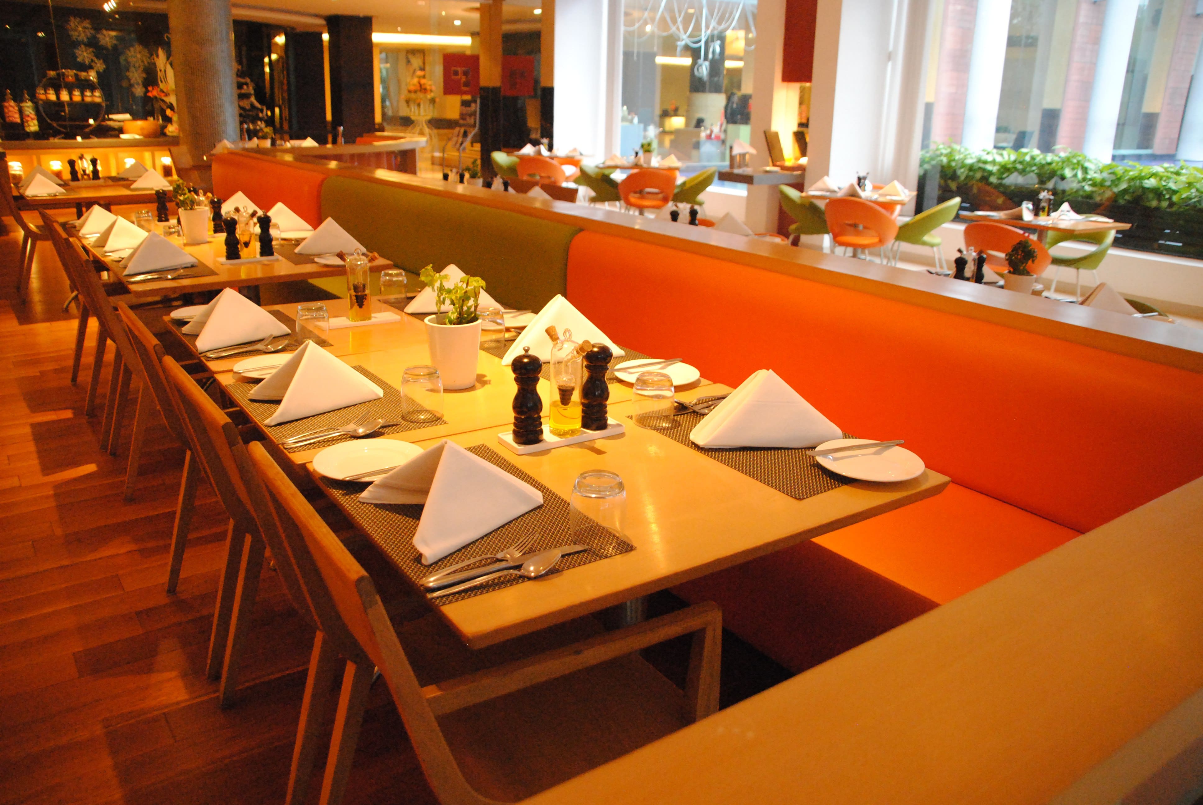 sector 17 chandigarh taj hotel