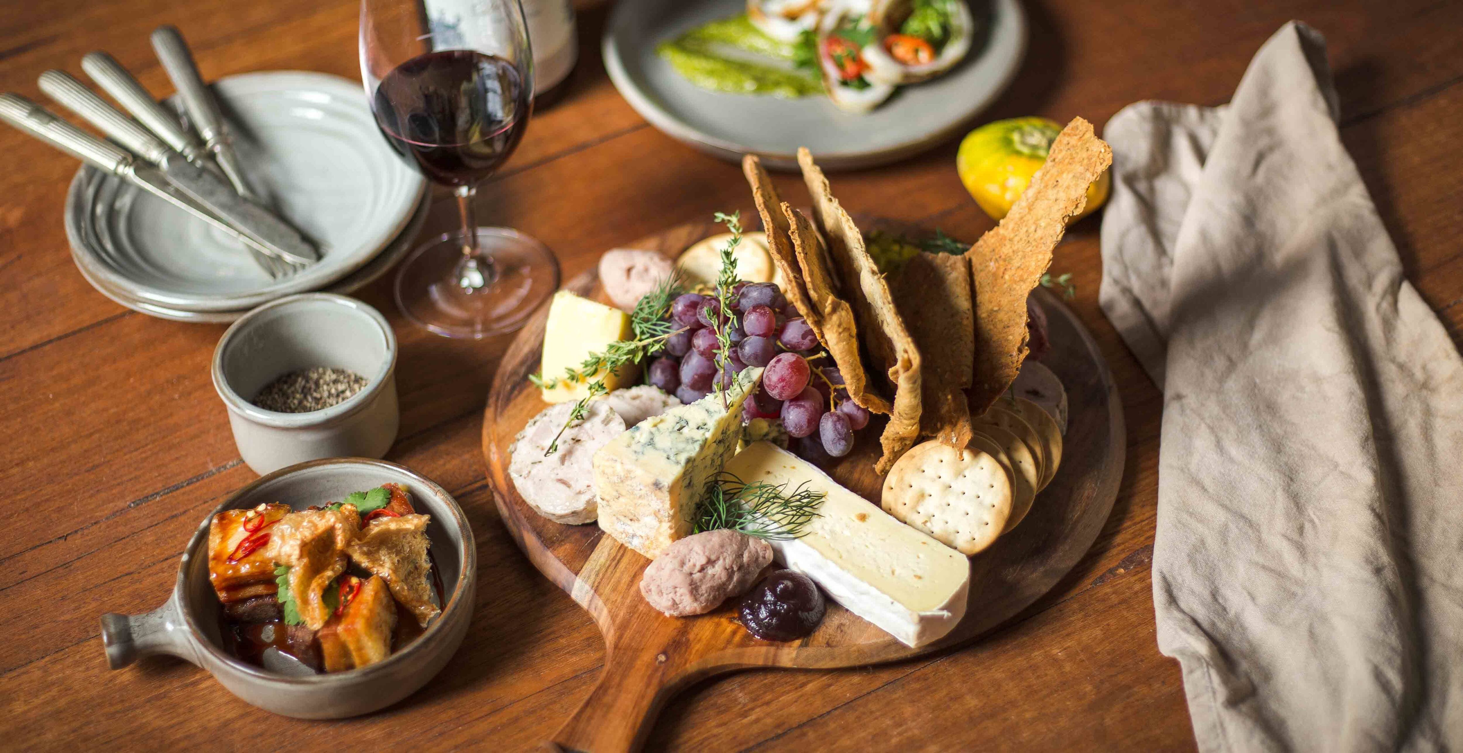 Union Bank Wine Bar & Dining, Orange, Orange Zomato