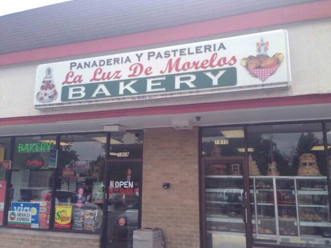 La Luz Bakery Hanover Park Chicago