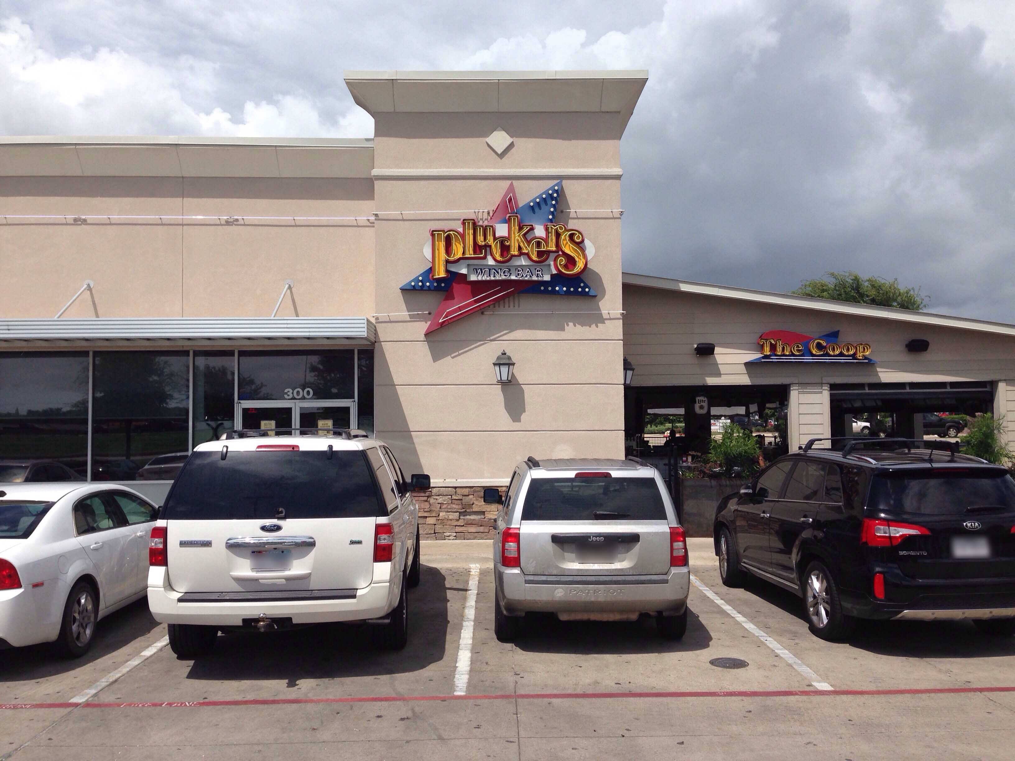 Pluckers Wing Bar, Round Rock, Round Rock Zomato