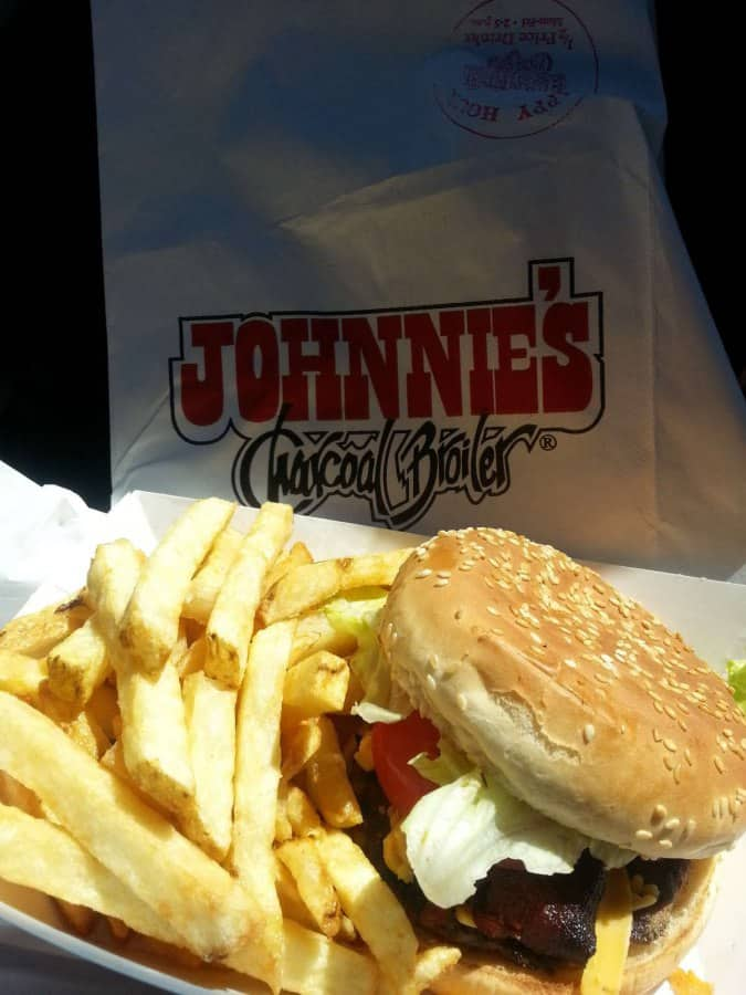 johnnie-s-charcoal-broiler-catering-in-oklahoma-city-ok-2652-w-britton-rd-delivery-menu