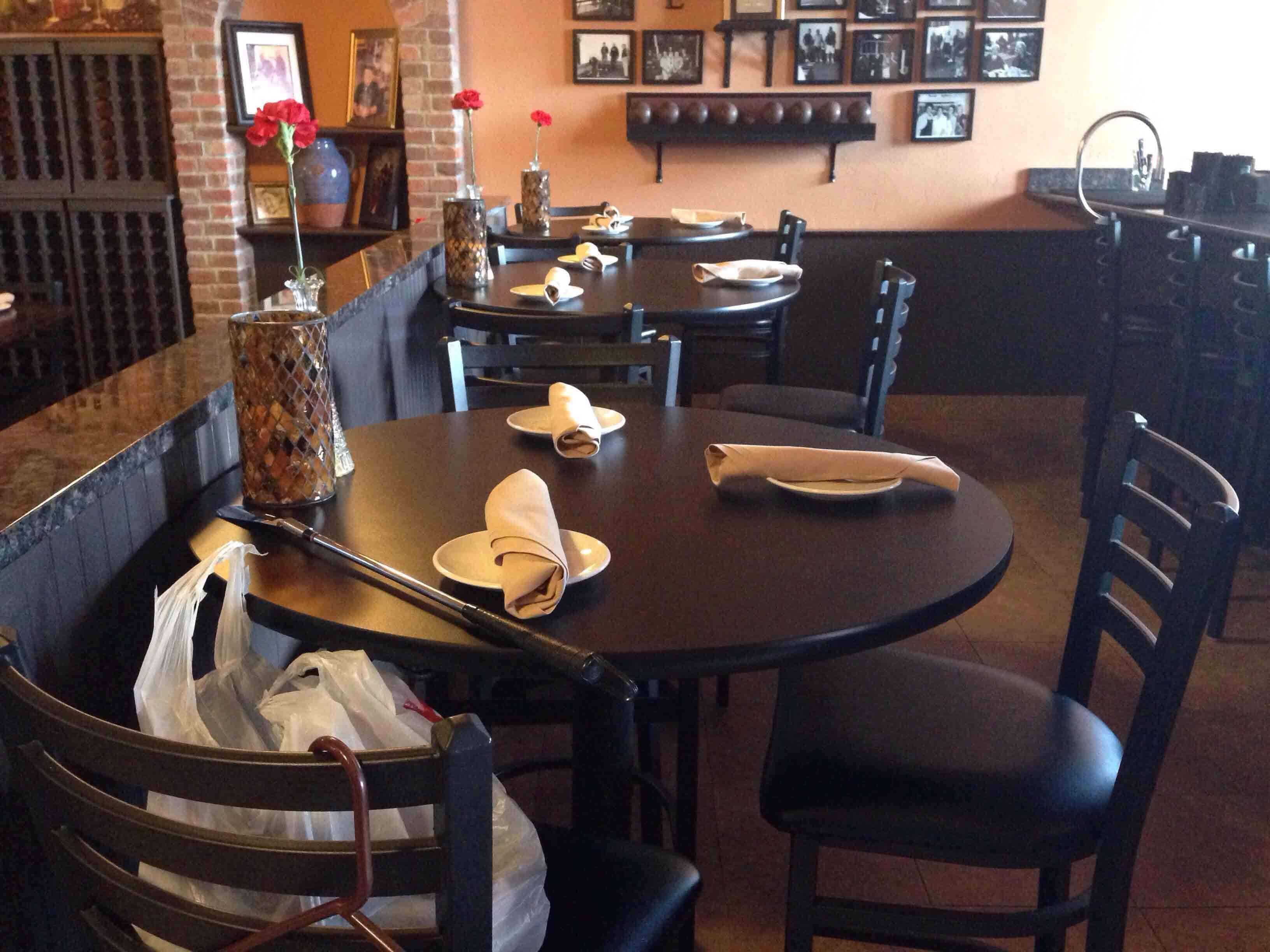 Bistro Baffi In Burien - clngm4x