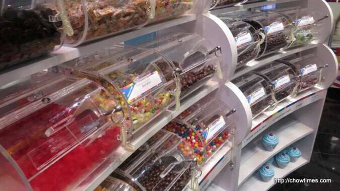 Dylan S Candy Bar Chicago Reviews User Reviews For Dylan S Candy Bar Chicago Magnificent Mile Chicago