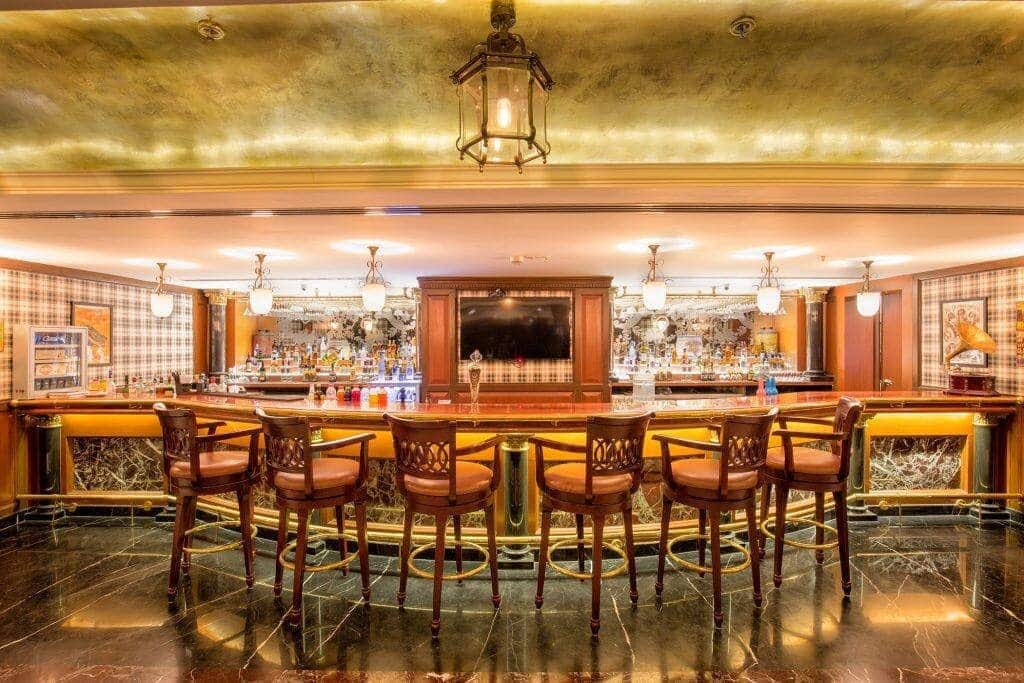 Restaurant image