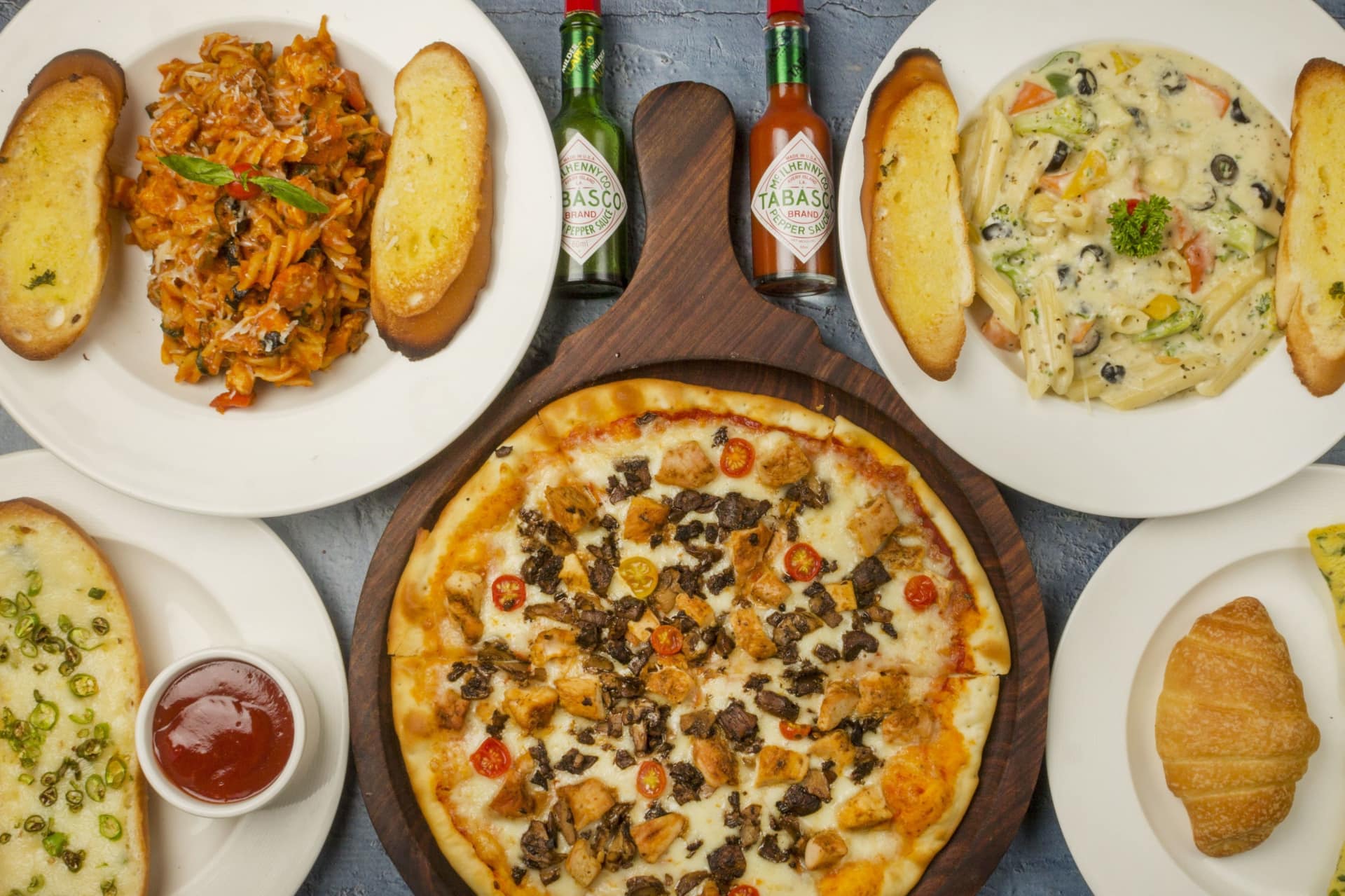 brunch restaurants, brunch spots, weekend brunch, Sunday brunch, buffet brunch, brunch cafes, breakfast and brunch, bottomless brunch, brunch dining - Bakers Harvest - img1