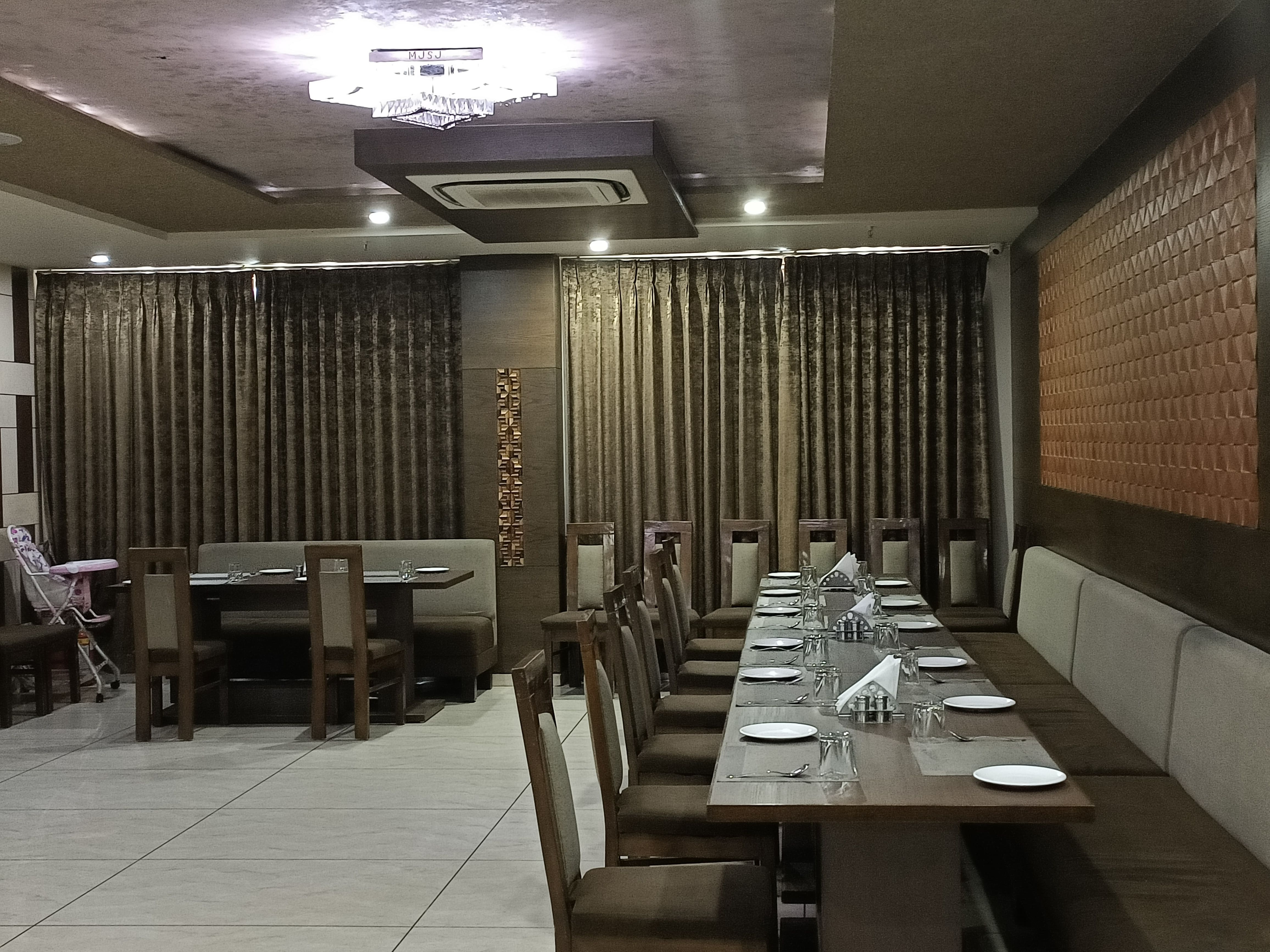 Khushi Palace Hotel Ahmedabad Price, Reviews, Photos & Address