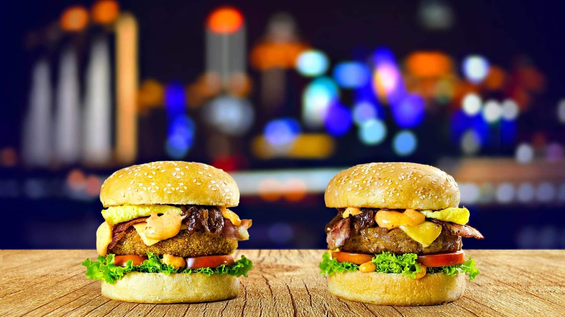burgers, burger restaurants, best burgers, burger joints, cheeseburgers, chicken burgers, smash burgers, gourmet burgers, veggie burgers - Sandburgs - img1