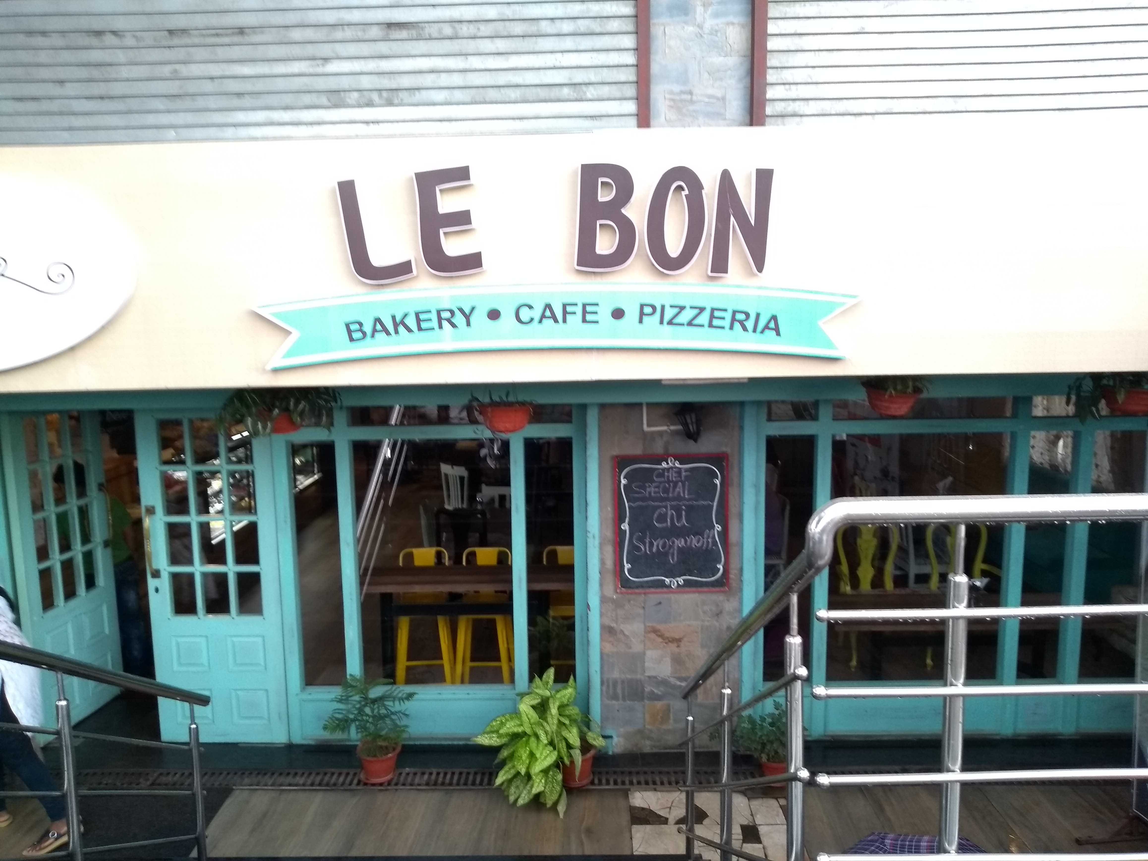 Le Bon Cafe & Bakery, Bistupur, Jamshedpur