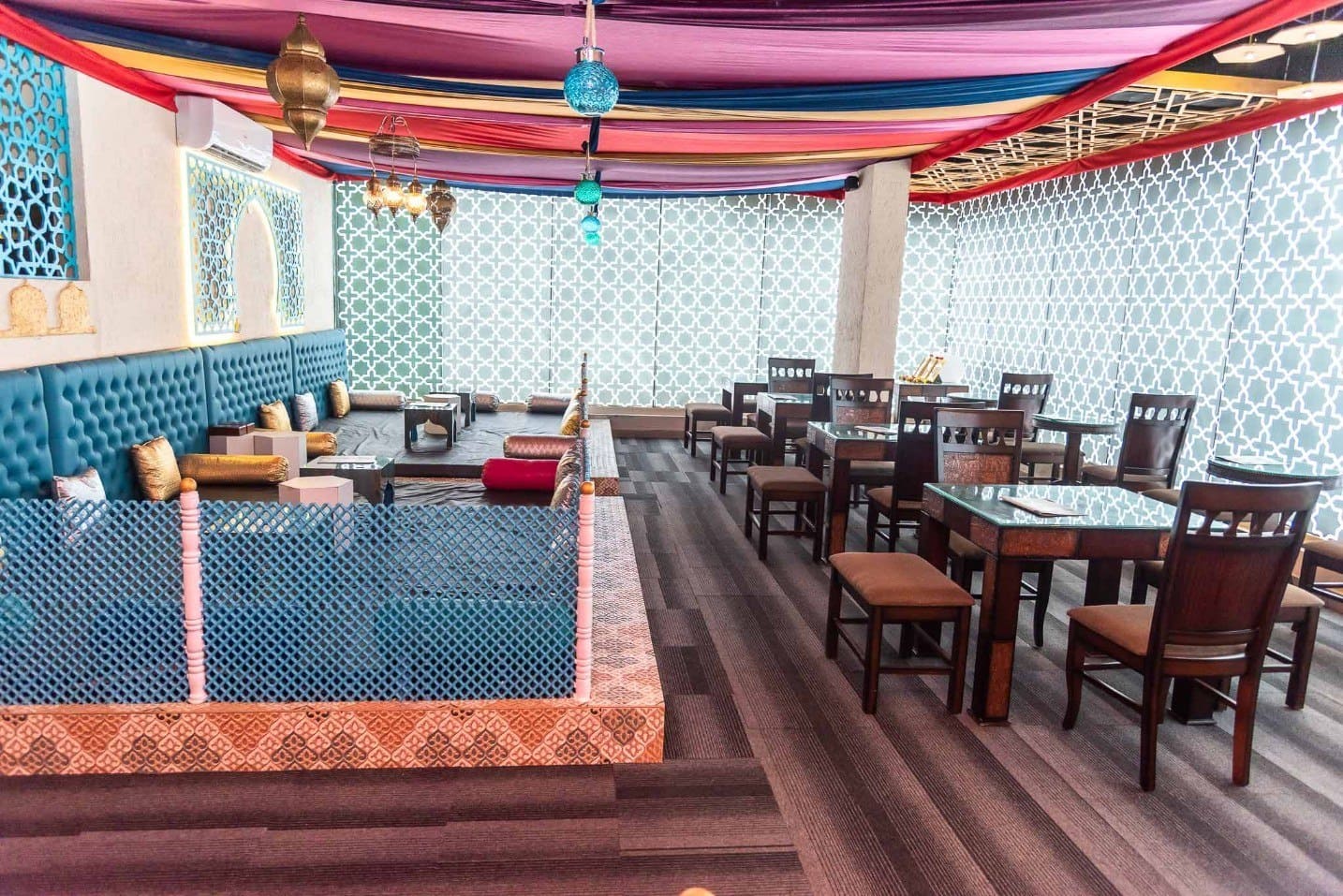Restaurant image