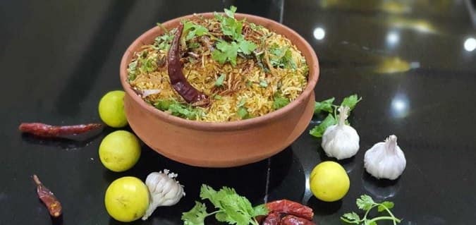 Checkout Best Food Places To Eat In Vapi | Zomato