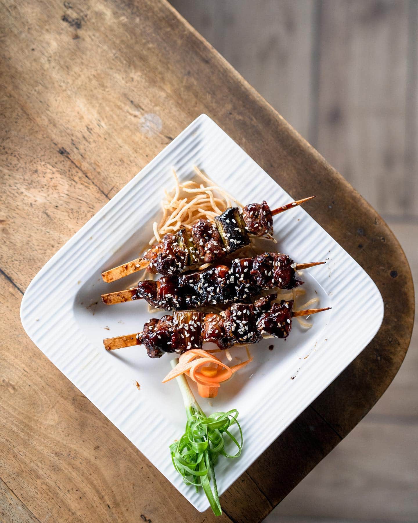 reservations recommended, reservation restaurants, restaurants with reservations - Sin & Tonic - img2