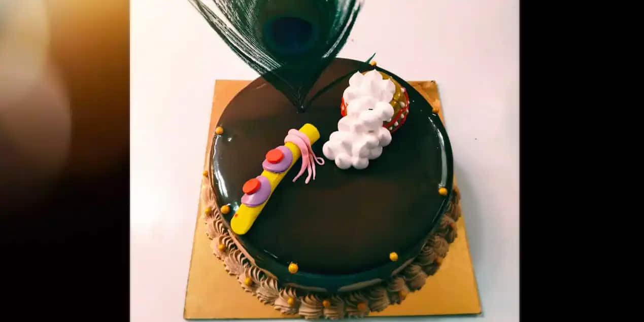 Birthday Cake, Weight: 500 To 1kg at Rs 100/kg in Ahmedabad | ID:  2850962307273