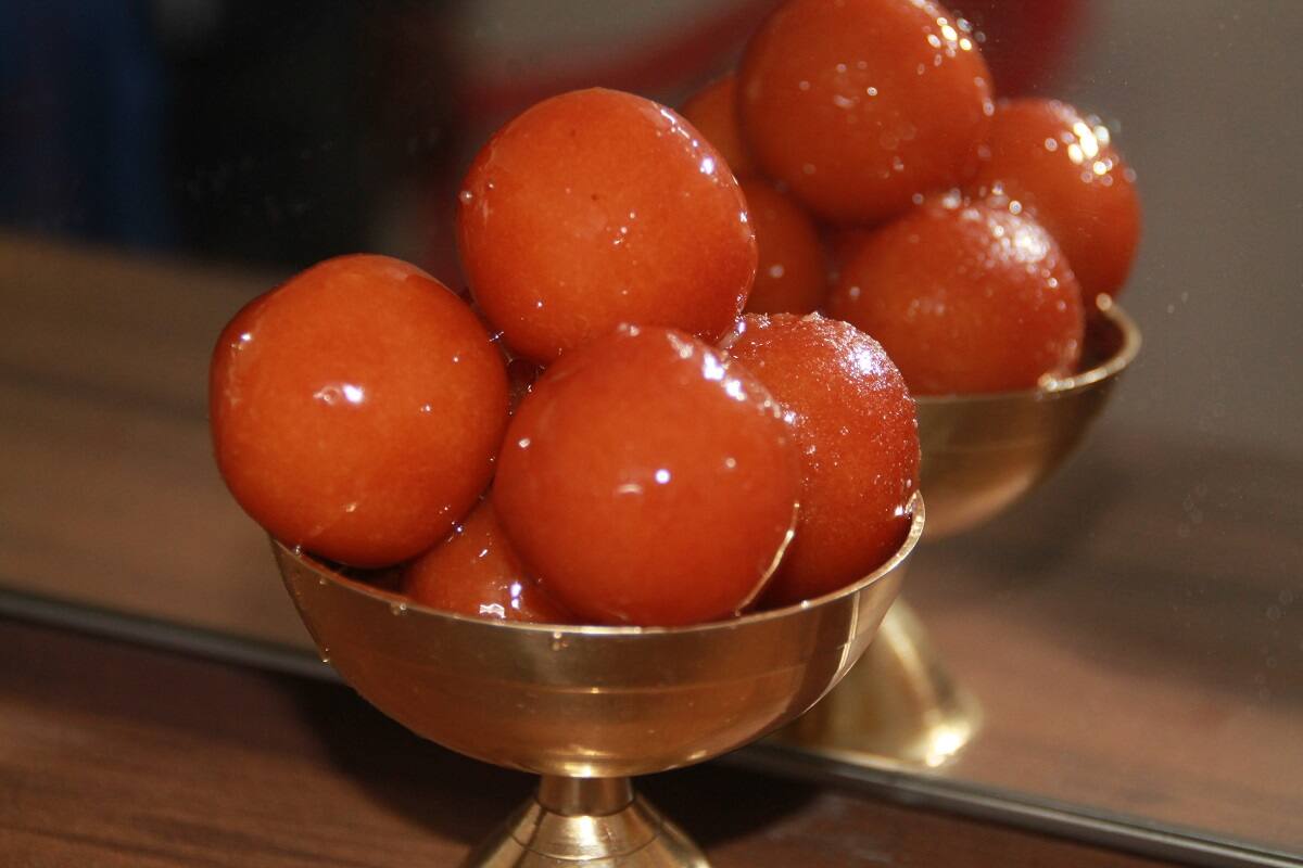 Ghee Shakkar, Phase 10, Mohali Zomato