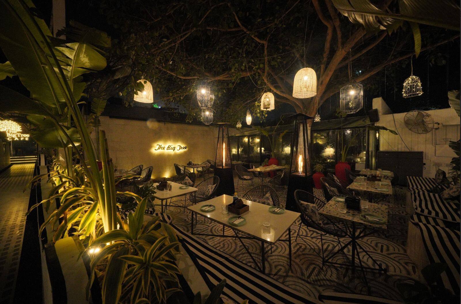 Restaurant image
