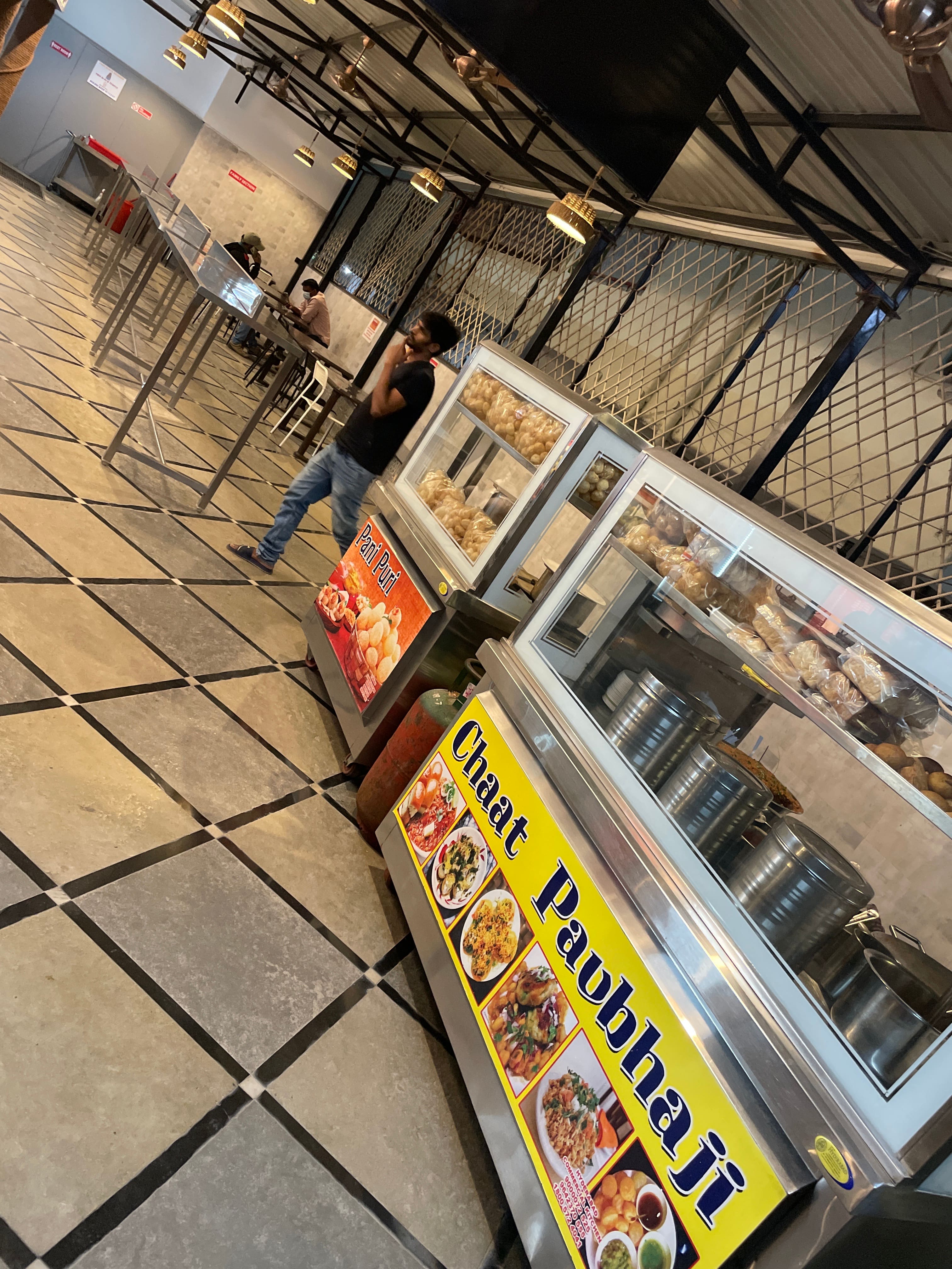 Red Bus Canteen, Hanamakonda order online Zomato