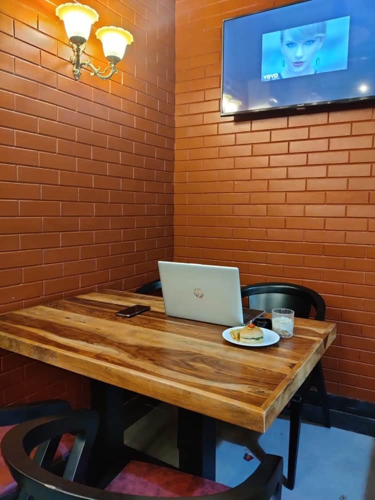 Restaurant image