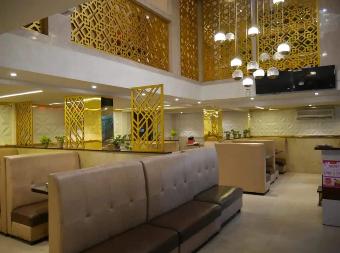 Restaurant image