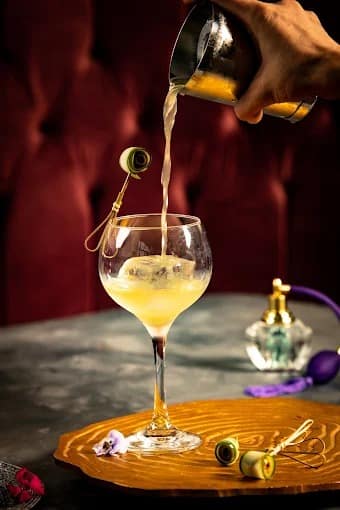 after party, bars near me, night clubs near me, pubs near me, bars open near me - Monët - img3