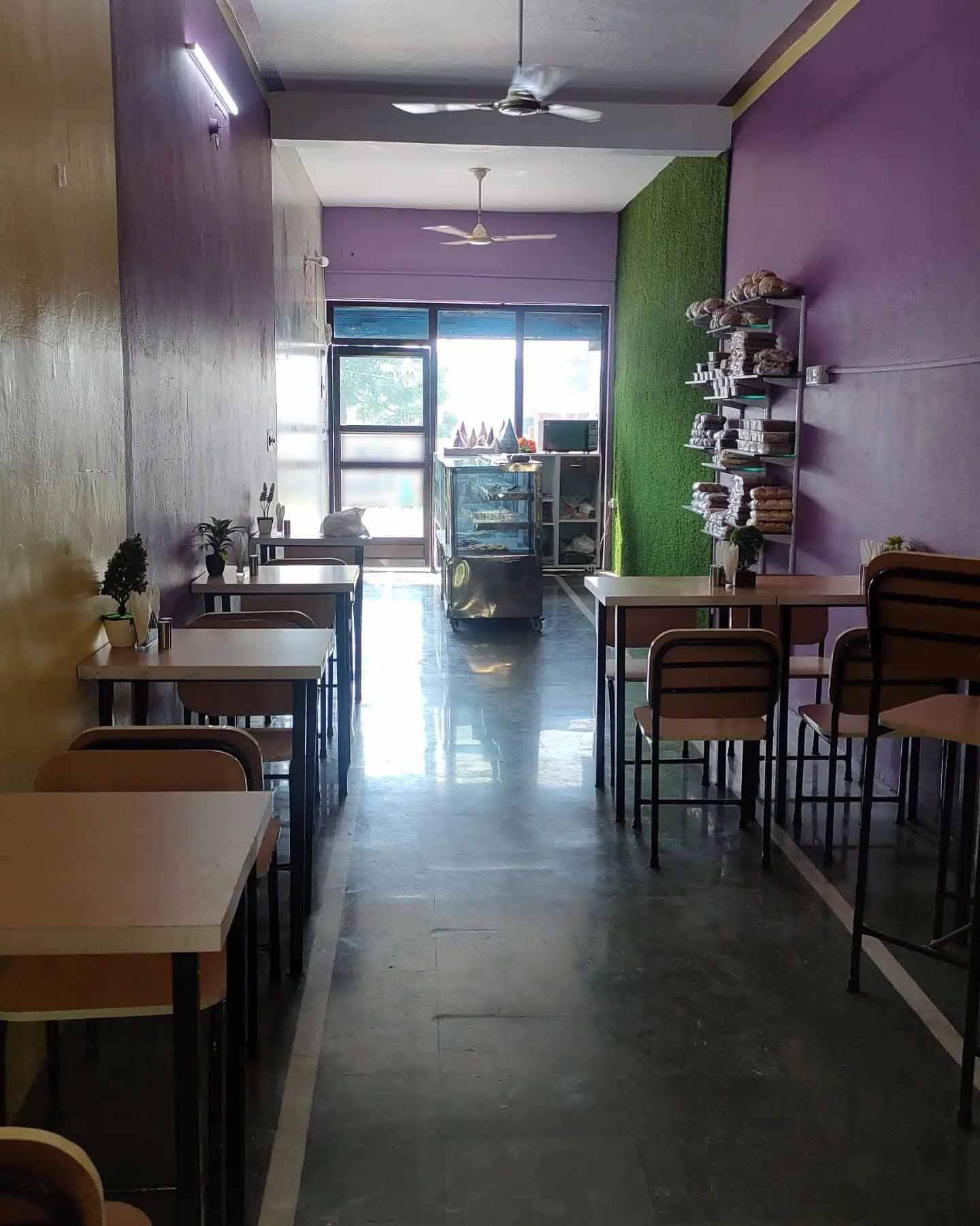 Royal Bakery Cafe, Haldwani Locality order online Zomato