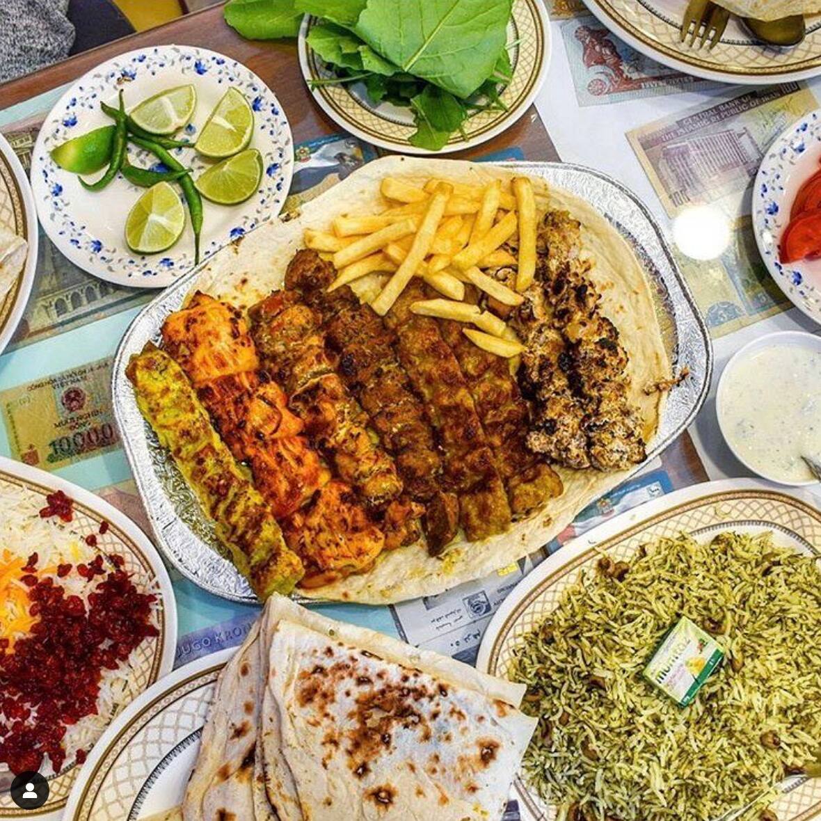 Go Non-Touristy Guide to Visiting Dubai | ©Zomato