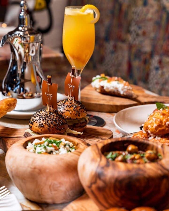 Restaurant image