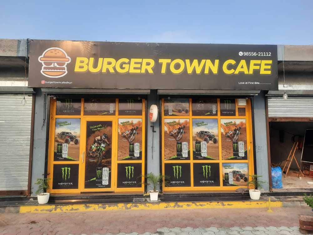 Burger Town Cafe image