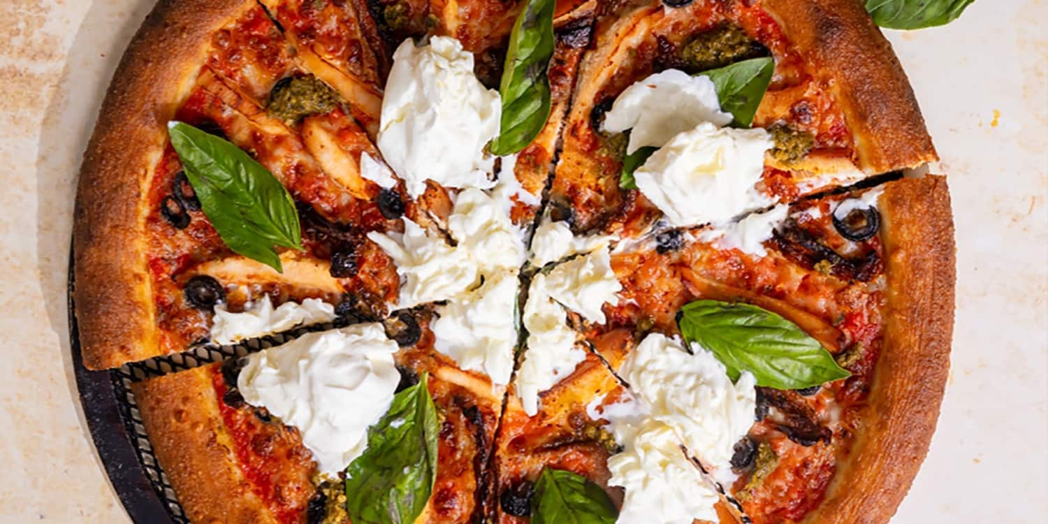 artisanal pizza, pizza restaurants, pizza, wood fired pizza, sourdough pizza - Galaxy Pizza - img4