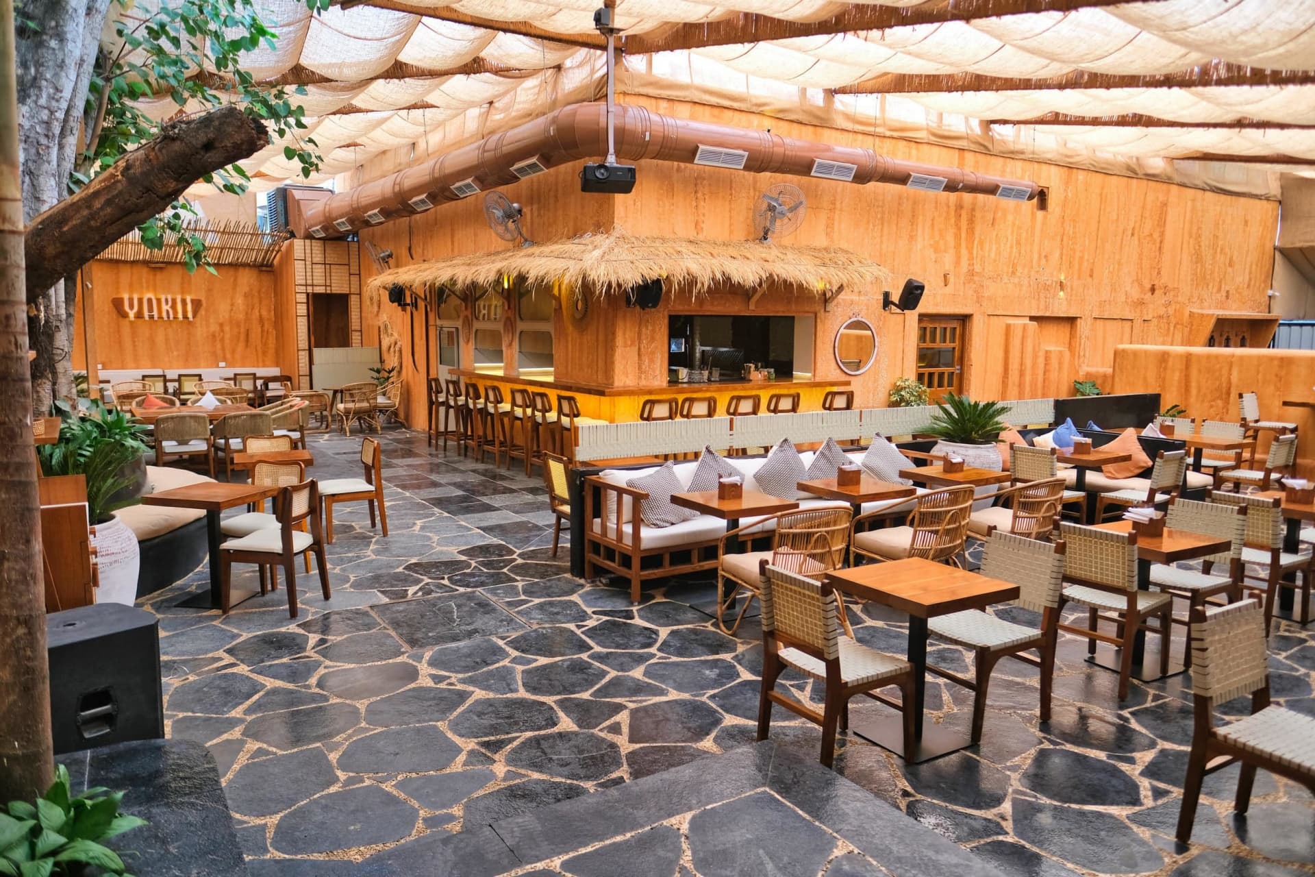 Restaurant image