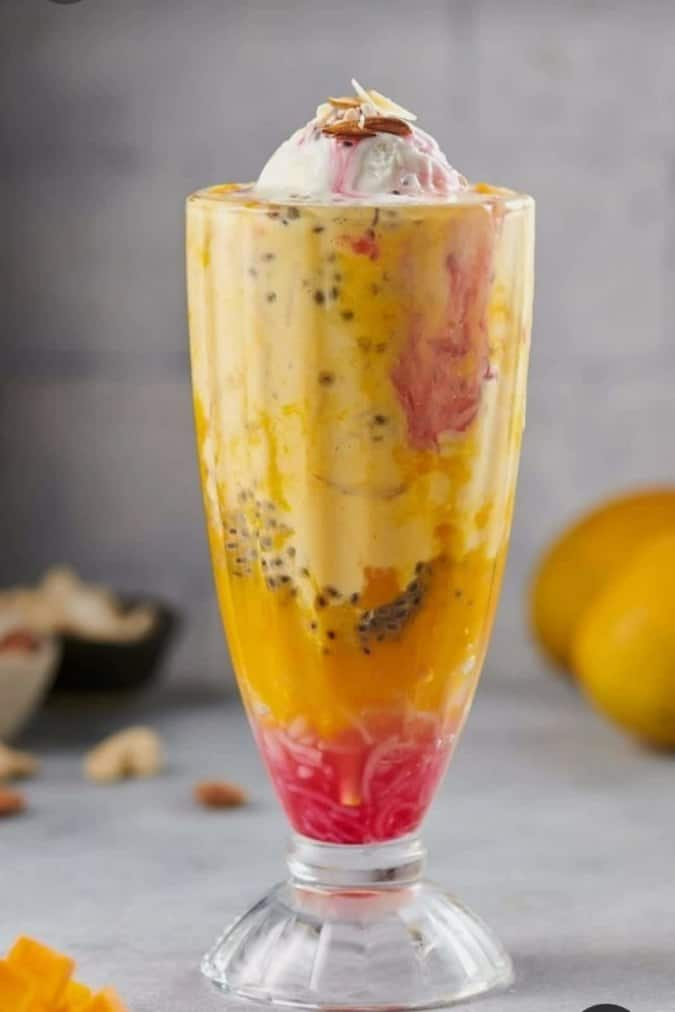 Mango falooda Recipe by Neha Dua - Cookpad