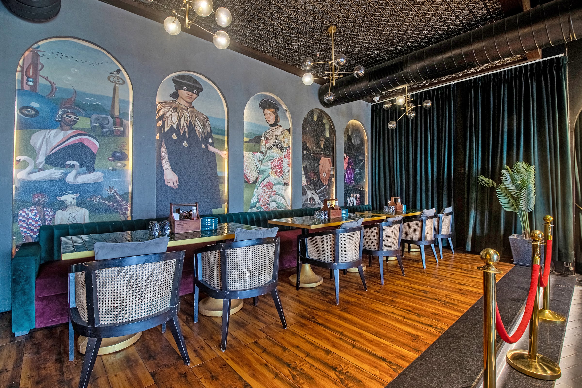 Restaurant image