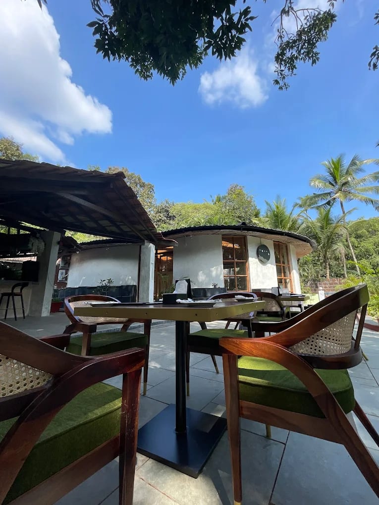 Restaurant image