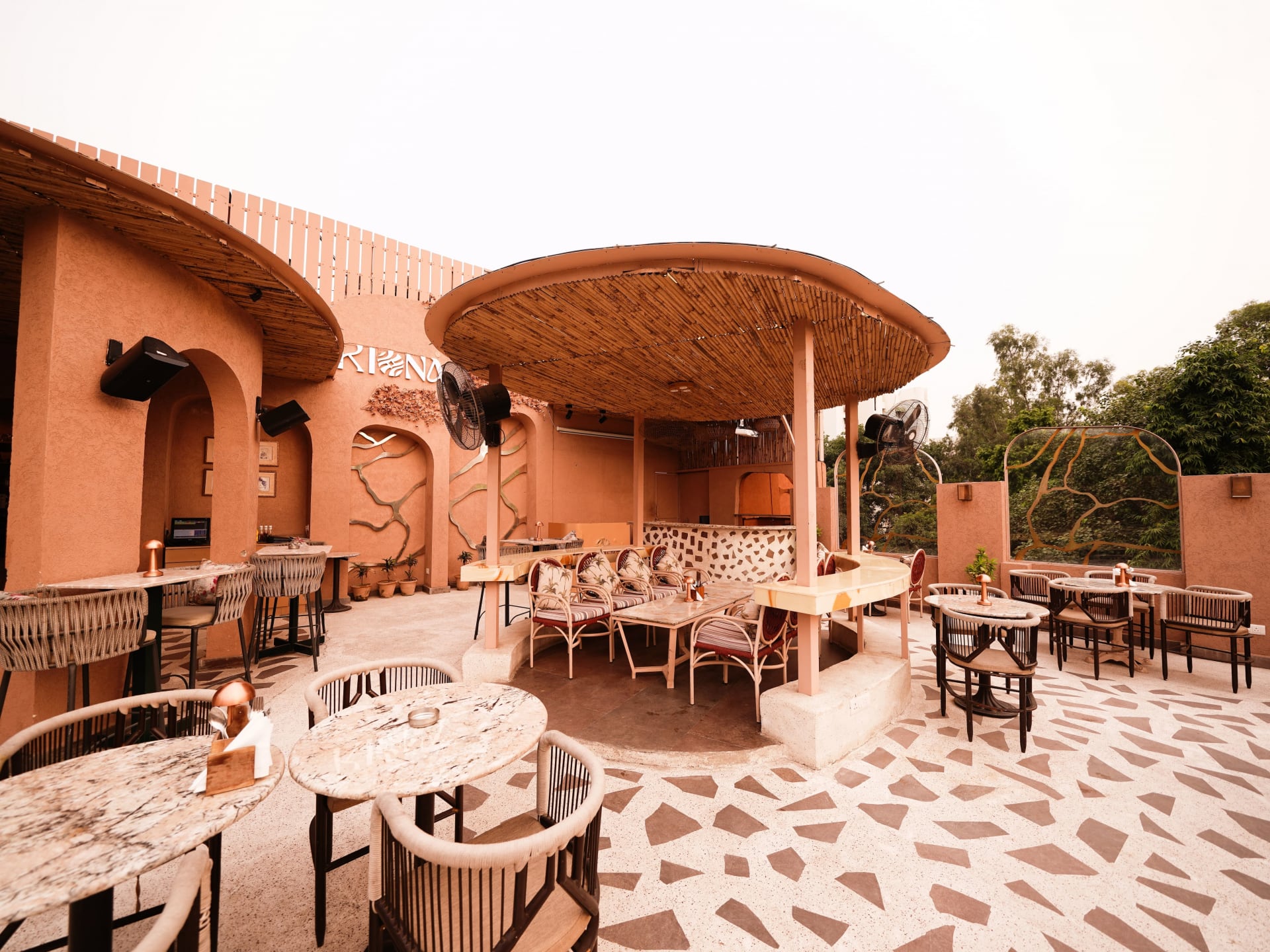 Restaurant image