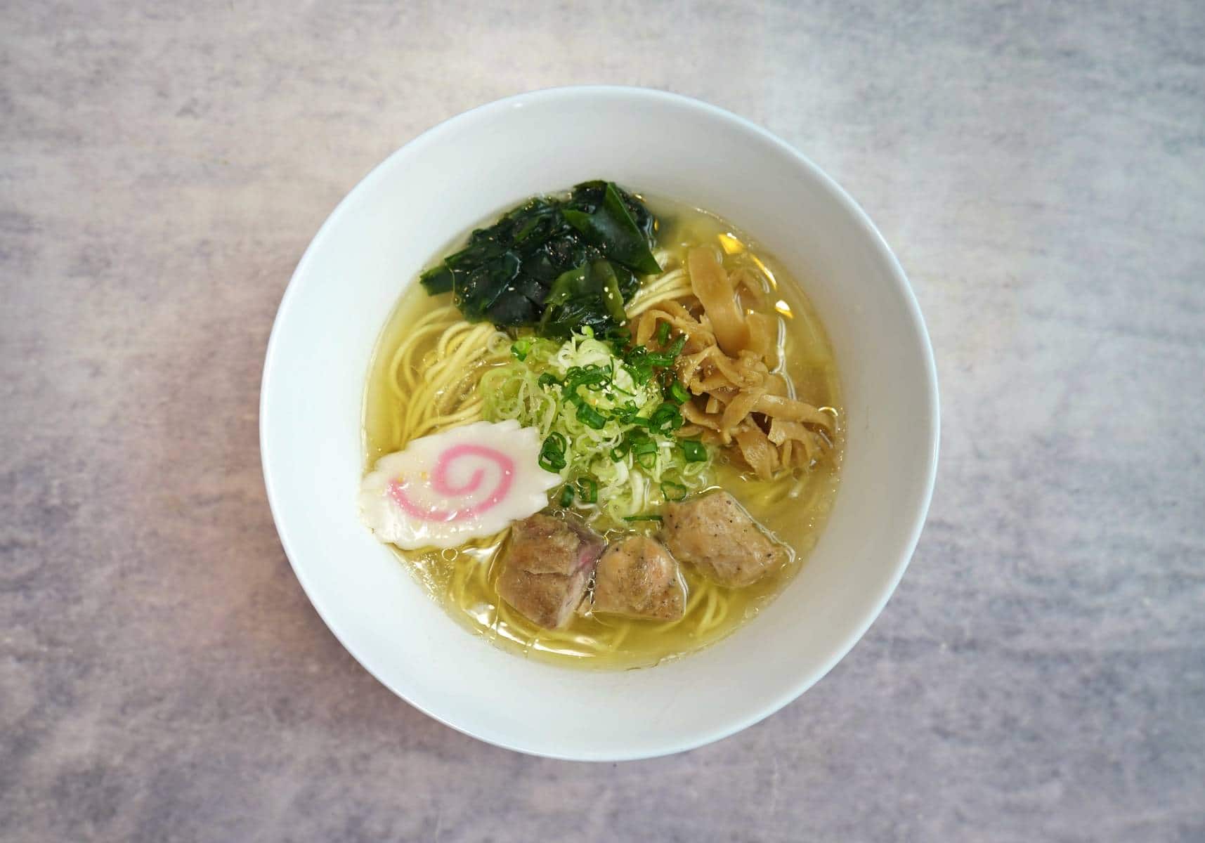 japanese restaurants, japanese fine dining, sushi restaurants, sushi, ramen, sashimi, omakase, teppanyaki - Tokyo Ramen Suzuki - img3