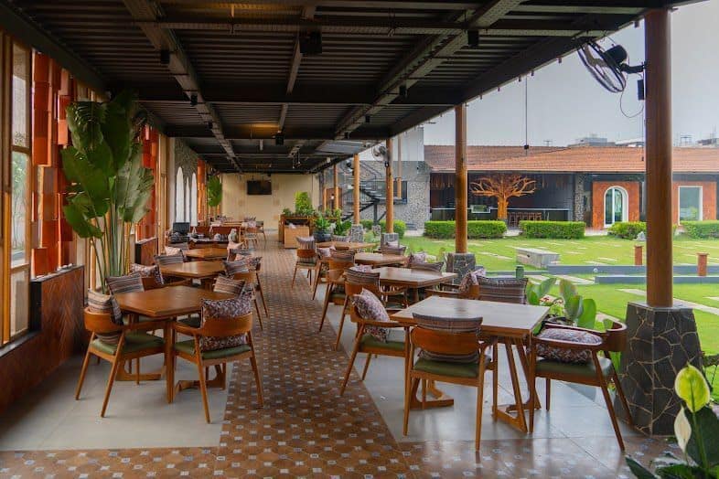 Restaurant image