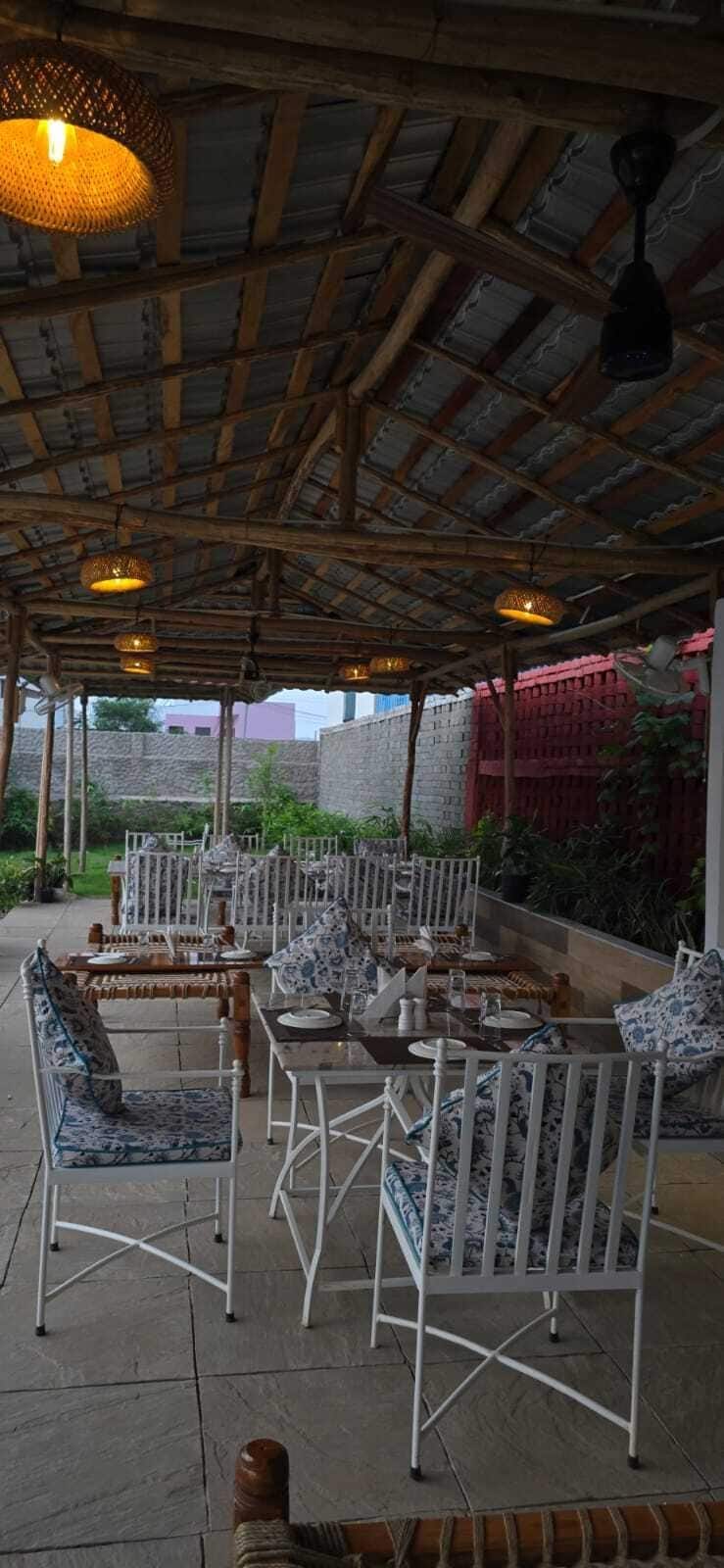 Restaurant image