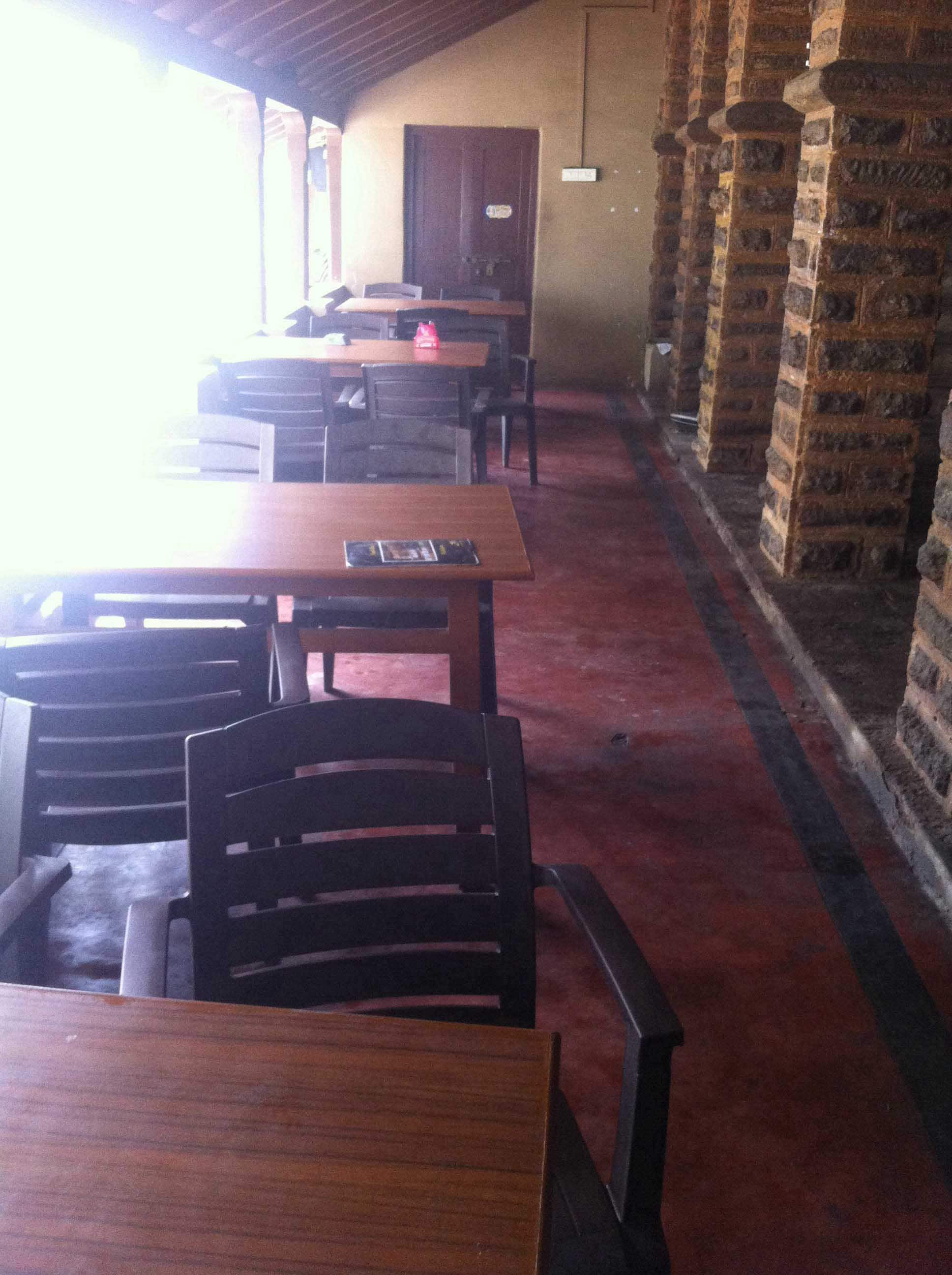 Zoom Bar & Restaurant, Maharani Peta, Vizag Zomato