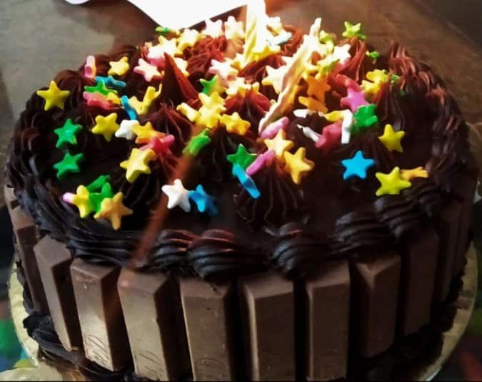 Chocolate Delight (Regular) Cake at Rs 300/kilogram | Chocolate Cake in  Nagpur | ID: 17291685748